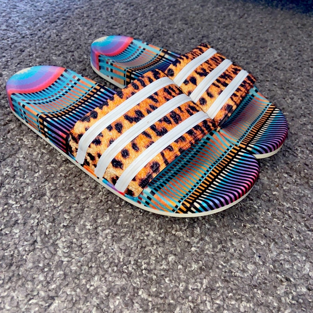 Adidas multicolor slides Womens size 8